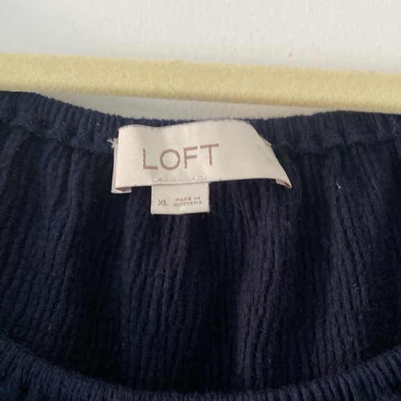 LOFT cinched waist top - Picture 2 of 5